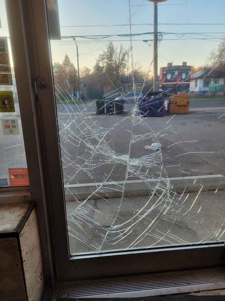 broken commercial door glass