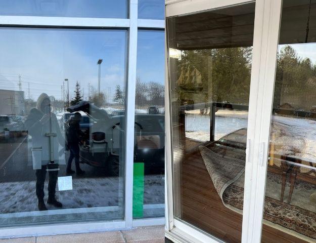 24/7 glass window repairs and replacements